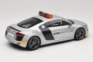 Audi R8 Safety Car 24 Hours of Le Mans 2008 Kyosho 1:18 09214DTM Kov – obrázok 5 z 8