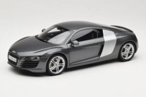 Audi R8 Type 42 4.2 Daytona Grey Kyosho 1:18 5010618425 Kov