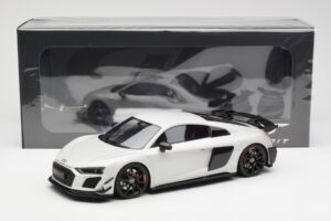 Audi R8 V10 GT RWD Šedý GT Spirit 1:18 GT461 Živica – obrázok 6 z 6
