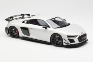 Audi R8 V10 GT RWD Šedý GT Spirit 1:18 GT461 Živica – obrázok 4 z 6