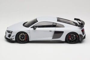 Audi R8 4S V10 Performance Biely Kengfai 1:18 VAKF-0357 Kov – obrázok 4 z 8