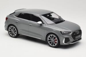 Audi RS Q3 F3 Sportback Šedý Minichamps 1:18 155018100 Kov – obrázok 4 z 6