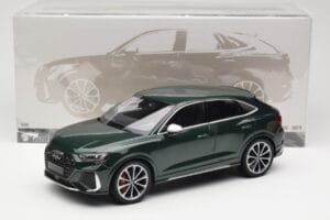 Audi RS Q3 Sportback 8U Green Metallic Minichamps 1:18 155018102 Kov – obrázok 6 z 6