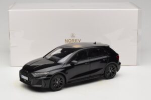 Audi RS3 8Y Sportback Myth Black Norev 1:18 188388 Kov – obrázok 8 z 8