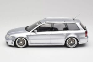 Audi RS4 B5 Avant Strieborný Custom Wheels Otto 1:18 OT521 Živica – obrázok 3 z 6