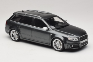 Audi RS4 B7 Šedý Otto 1:18 OT721 Živica – obrázok 4 z 6