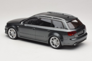 Audi RS4 B7 Šedý Otto 1:18 OT721 Živica – obrázok 5 z 6