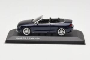 Audi RS5 B8 Kabriolet Estoril Blue Minichamps 1:43 5011215313 Kov