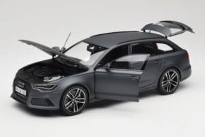 Audi RS6 C7 Avant Matt Grey Minichamps 1:18 110012012 Kov – obrázok 2 z 8