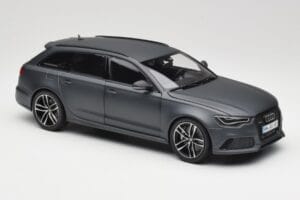 Audi RS6 C7 Avant Matt Grey Minichamps 1:18 110012012 Kov – obrázok 6 z 8