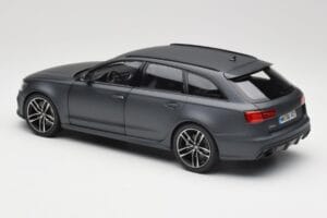 Audi RS6 C7 Avant Matt Grey Minichamps 1:18 110012012 Kov – obrázok 7 z 8