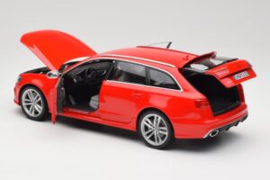 Audi RS6 C7 Avant Červený Minichamps 1:18 110012011 Kov – obrázok 5 z 8