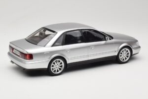 Audi S4 C4 4.2 V8 Crystal Silver Otto 1:18 OT464 Živica – obrázok 2 z 6