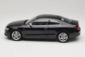 Audi S5 B8 Coupe Čierny Norev 1:18 188360 Kov – obrázok 4 z 8