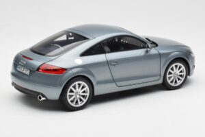 Audi TT 8J Condor Šedý Minichamps 1:18 5010500415 Kov – obrázok 3 z 8