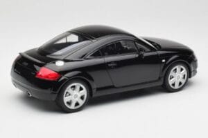 Audi TT 8N Čierny Minichamps 1:18 155017021 Kov – obrázok 2 z 6