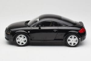 Audi TT 8N Čierny Minichamps 1:18 155017021 Kov – obrázok 3 z 6