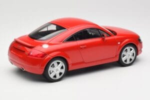 Audi TT 8N Červený Minichamps 1:18 155017022 Kov – obrázok 2 z 6