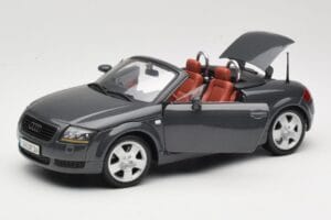 Audi TT 8N Roadster Šedý Maisto 1:18 50346 Kov – obrázok 2 z 8