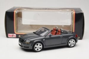 Audi TT 8N Roadster Šedý Maisto 1:18 50346 Kov – obrázok 8 z 8