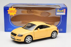 Audi TT 8N Žltý Revell 1:18 08954-M1 Kov – obrázok 8 z 8
