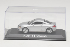 Audi TT 8N Strieborný Minichamps 1:43 5019800423 Kov – obrázok 4 z 5