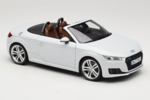 Audi TT 8S Roadster Glacier White Minichamps 1:18 5011400515 Kov – obrázok 6 z 8