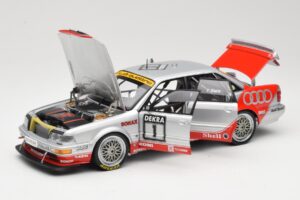 Audi V8 DTM #1 Team AZR F. Biela DTM Champion 1992 Minichamps 1:18 100921001 Kov – obrázok 2 z 8