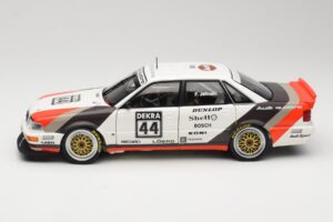 Audi V8 Quattro DTM #44 Team AZR F. Jelinski 1991 Minichamps 1:18 100911044 Kov – obrázok 4 z 8
