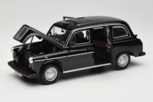 Austin FX4 London Taxi Čierny Minichamps 1:18 180136000 Kov – obrázok 2 z 8