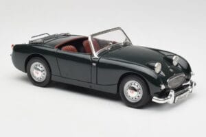 Austin-Healey Sprite Leaf Green Revell 1:18 08837 Kov – obrázok 6 z 8