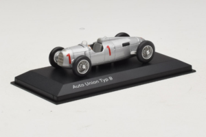 Auto Union Typ B #1 Strieborný Minichamps 1:43 5031300313 Kov – obrázok 2 z 5