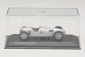 Auto Union Typ B #1 Strieborný Minichamps 1:43 5031300313 Kov – obrázok 4 z 5