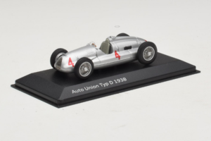 Auto Union Typ D #4 Strieborný Minichamps 1:43 5030900703-R1 Kov – obrázok 2 z 4