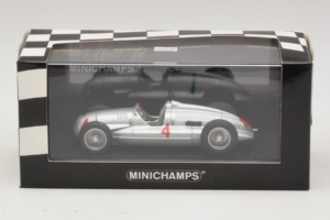Auto Union Typ D #4 Strieborný Minichamps 1:43 5030900703-R1 Kov – obrázok 4 z 4
