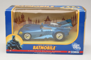 Batmobile DC Comics Corgi 1:24 77511 Kov
