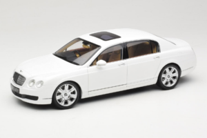 Bentley Continental Flying Spur Biely Minichamps 1:18 100139461 Kov