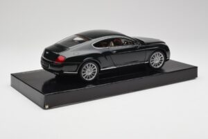 Bentley Continental GT Cumbrian Zelený Minichamps 1:18 103139623 Kov – obrázok 3 z 8