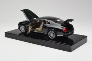 Bentley Continental GT Cumbrian Zelený Minichamps 1:18 103139623 Kov – obrázok 5 z 8