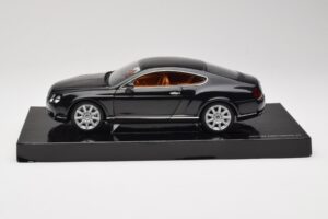 Bentley Continental GT Midnight Emerald Minichamps 1:18 BL389 Kov – obrázok 4 z 8