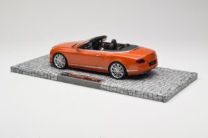 Bentley Continental GT Speed Kabriolet Orange Metallic Minichamps 1:18 107139430 Kov – obrázok 5 z 6
