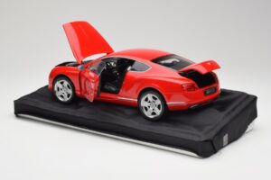 Bentley Continental GT St. James Red Minichamps 1:18 100139922 Kov – obrázok 5 z 8