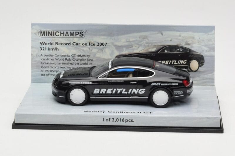 Bentley Continental GT World Record Car on Ice Čierny Minichamps 1:43 436139026-O Kov