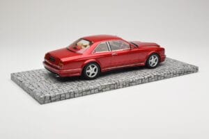 Bentley Continental R Red Metallic Minichamps 1:18 107139940 Kov – obrázok 3 z 6