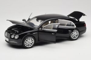 Bentley Flying Spur W12 Onyx Black Kyosho 1:18 08891NX Kov – obrázok 2 z 8