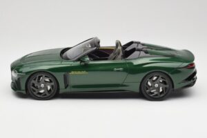 Bentley Mulliner Bacalar Scarab Green TopSpeed 1:18 TS0448 Živica – obrázok 3 z 6