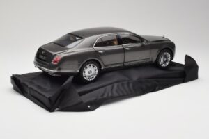 Bentley Mulsanne Brodgar Metallic Minichamps 1:18 BL843 Kov – obrázok 3 z 8
