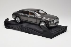 Bentley Mulsanne Brodgar Metallic Minichamps 1:18 BL843 Kov – obrázok 6 z 8