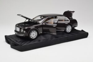 Bentley Mulsanne Burnt Oak Minichamps 1:18 100139905 Kov – obrázok 2 z 8