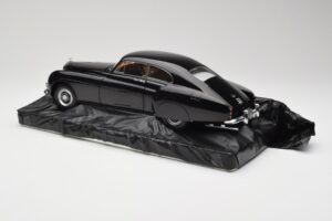 Bentley R-Type Continental Black Metallic Minichamps 1:18 100139420 Kov – obrázok 7 z 8